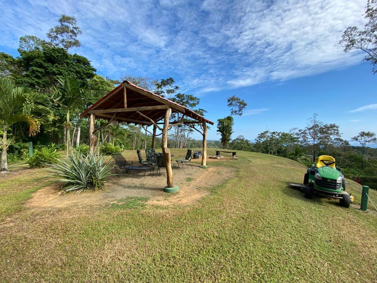 Hotel Los Cielos Del Caribe Cahuita Buitenkant foto